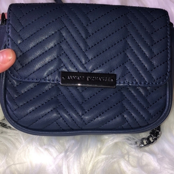 Armani Exchange navy cross body bag
$58 $0 - Picture 3 of 7